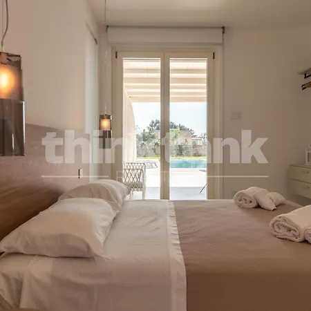 Casamarza Villa *