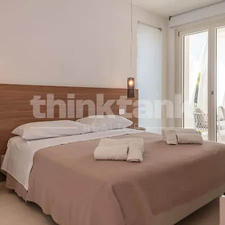 Casamarza Villa *